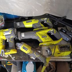 Ryobi One+ Tool Set 