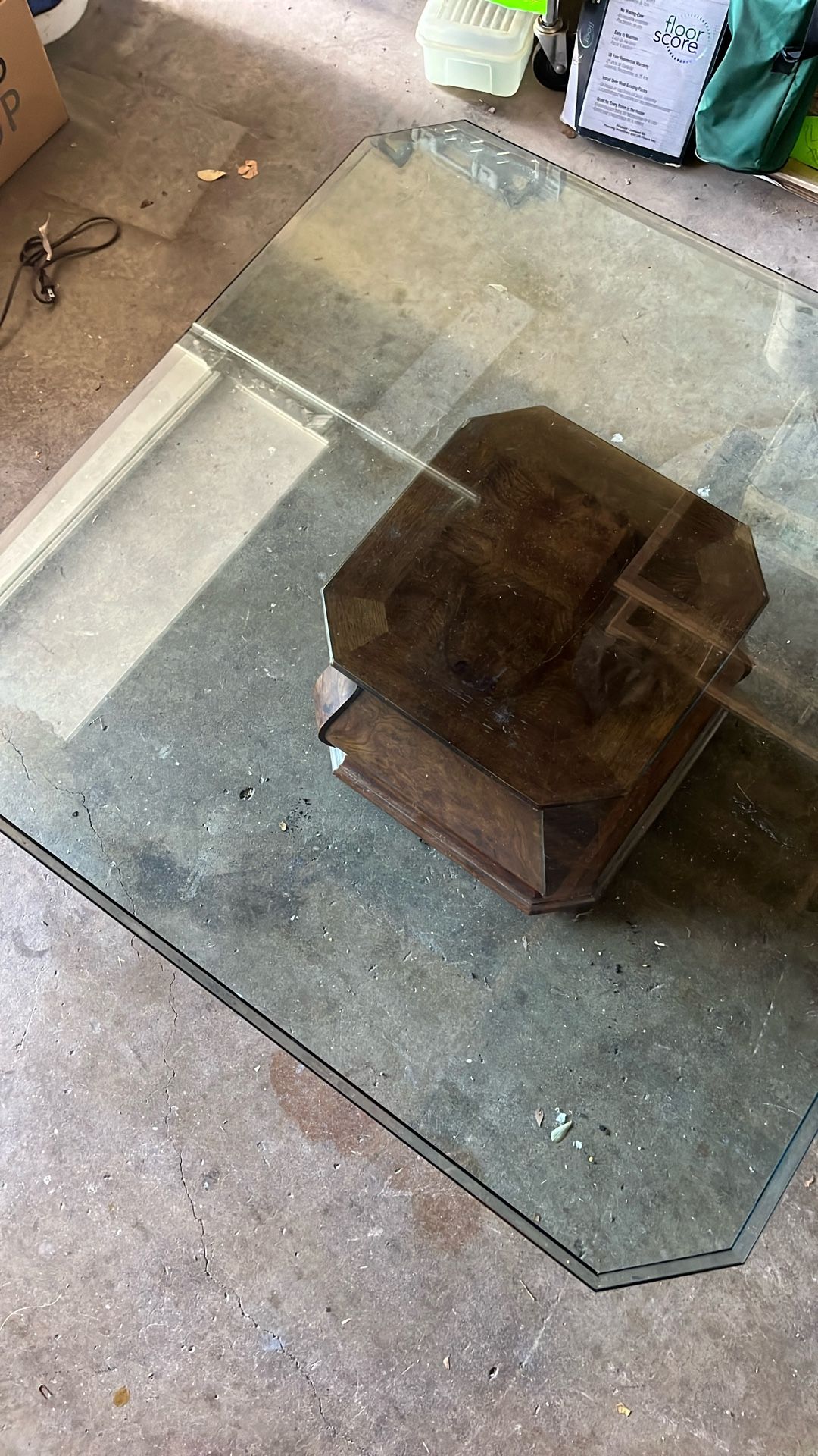 High End Glass Table/glass Weighs 30LBS