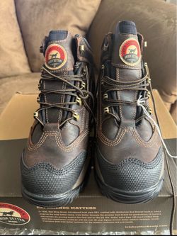 Red wing shoes irish setter 8.5 men’s brand new