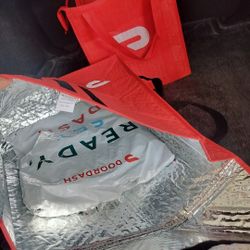 DOORDASH Insulated Bags Unopened 