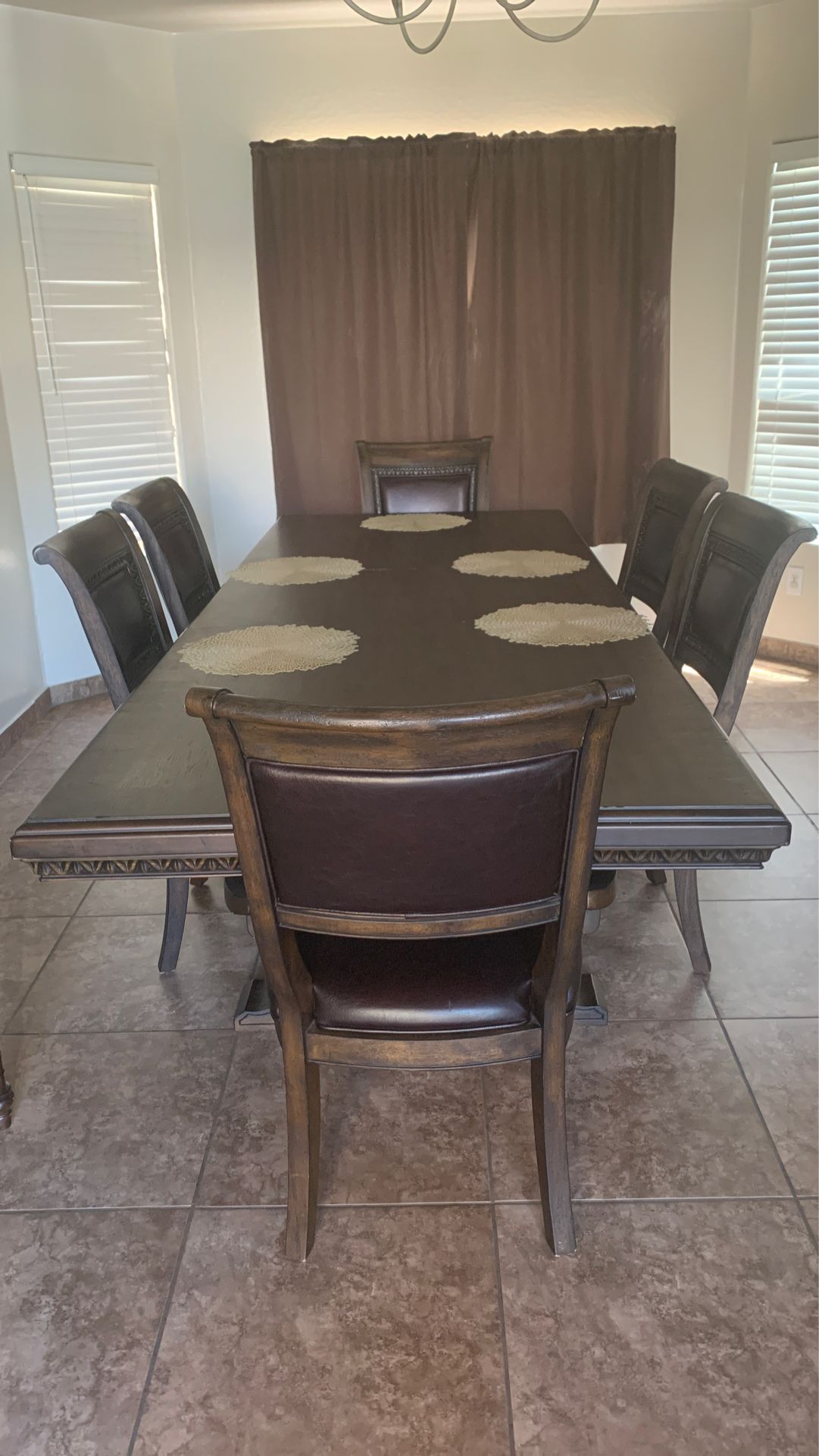 Dining Table with 7 chairs