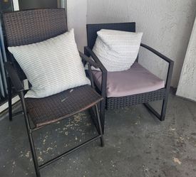 Patio and cushion set.
