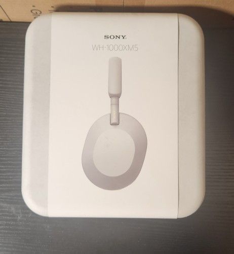 Sony WH-1000XM5 Headphones