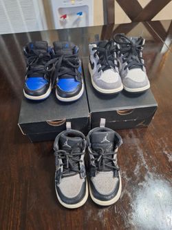 Jordan 1 Mid Boy Size 7v
