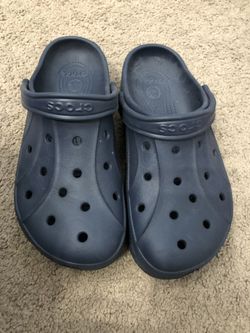 Men’s size 9