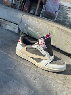 Travis Scott women size 4y. 4.5y.  5y.  5.5y. 6y. 6.5y. 7y