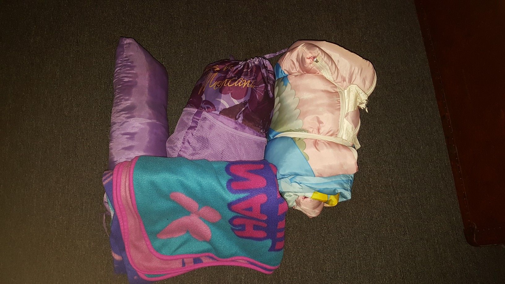 Hannah Montana tent sleeping bag set