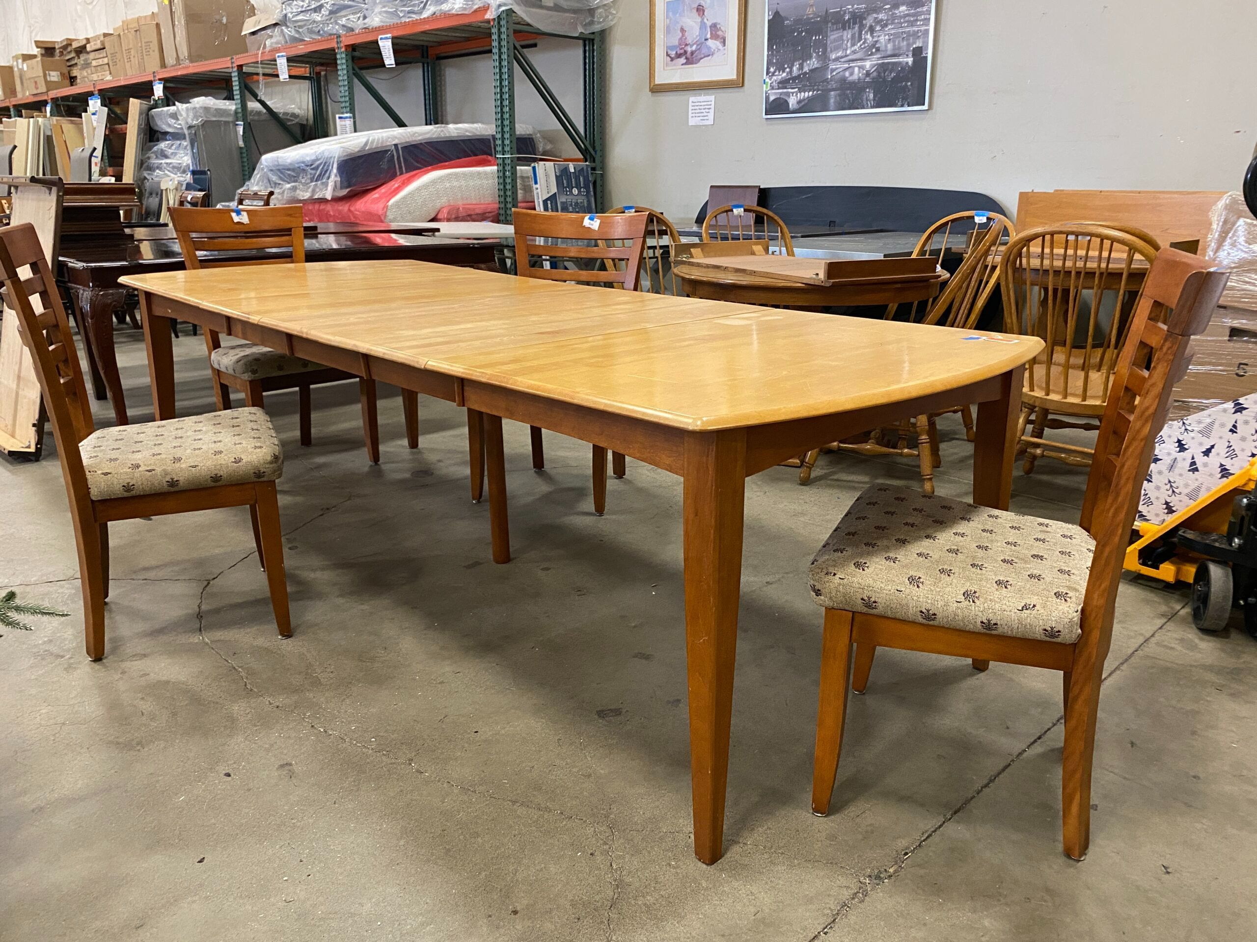 MEUBLES BERMEX Wooden Dining Table with 3 Leaf Extensions and 4 Chairs