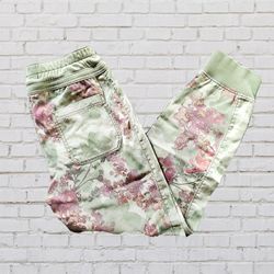 Anthropologie Jogger Pants • Women's XS • Camo / Floral design