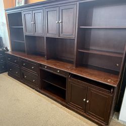 All Wall Office Units 