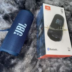 JBL Flip 6 Speaker 