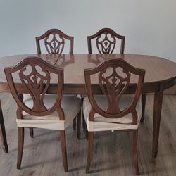 Dining Table Set 