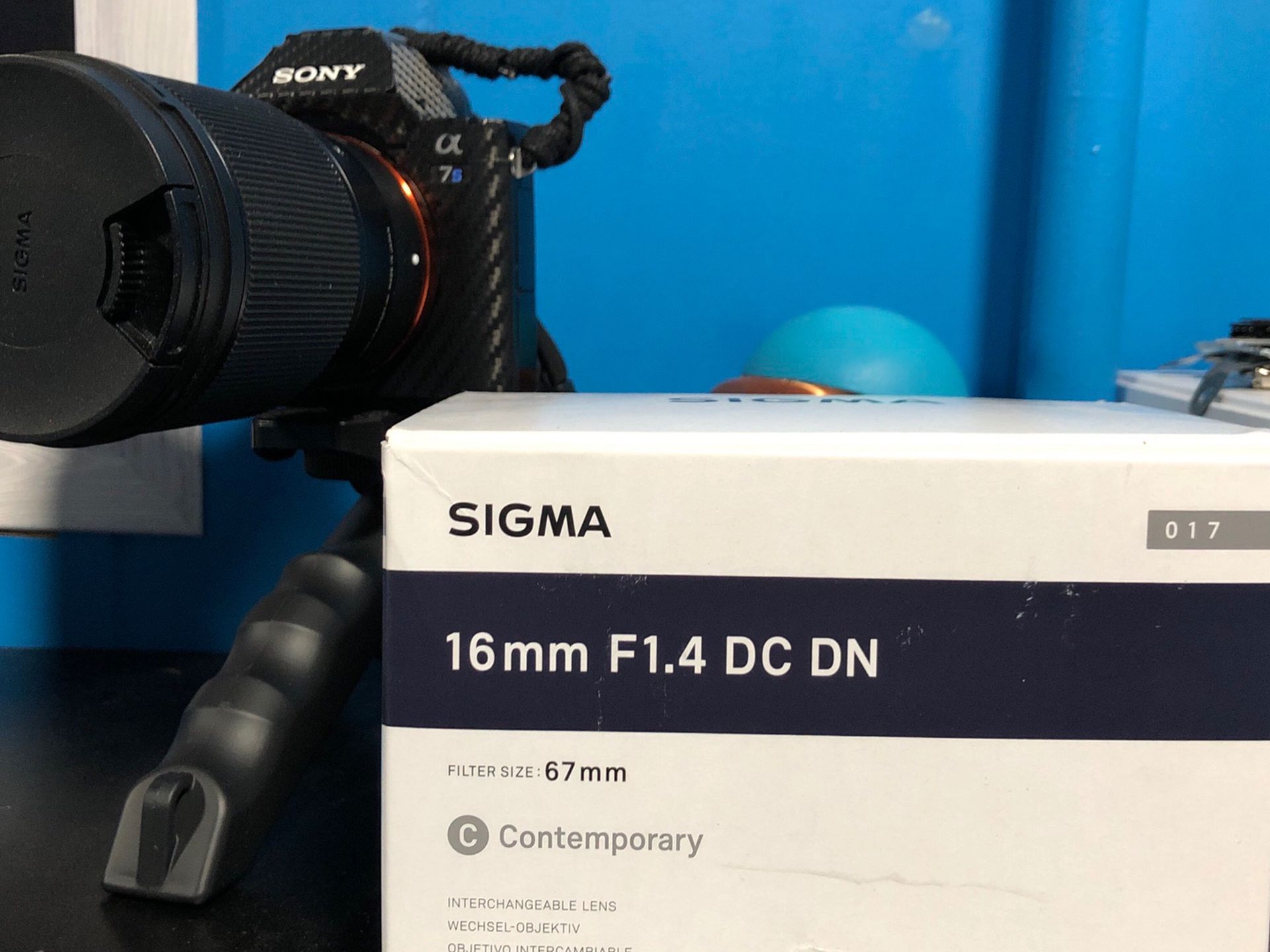 Sigma F1.4 DC DN 16mm Contemporary Lens for Sony E Mount Camera