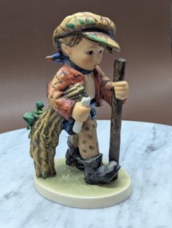 Hummel Goebel Secret Path Figurine Boy Hiking TM5 #386