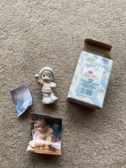 Precious Moments Sugar Town Figurine