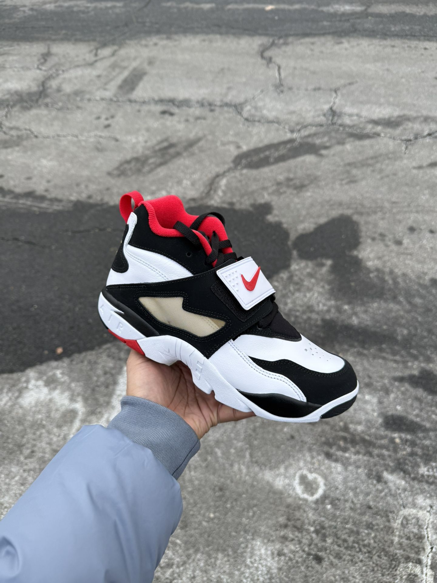 Nike Diamond Turf 49ers Brand New Sizes 9, 9.5, 10, & 13 100% Authentic Guaranteed