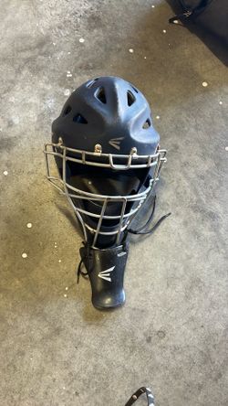 Catchers helmet
