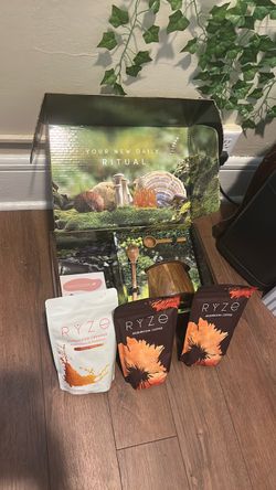RYZE Mushroom Coffee Gift Set – New Coffee & Creamer + Accessories