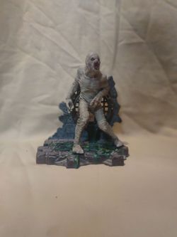 McFarlane Toys X-Files special edition fluke man