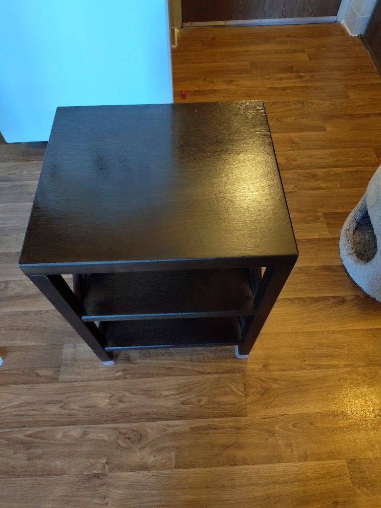 $15 - 1 Dark Brown Side Table With Shelves