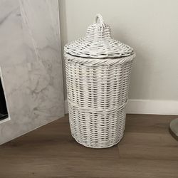 White Wicker Storage Organizer Basket 