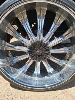 26" rims and 28" rims and tires no caps