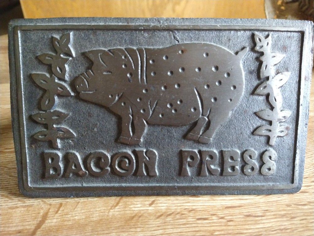 New Cast Iron Bacon Press