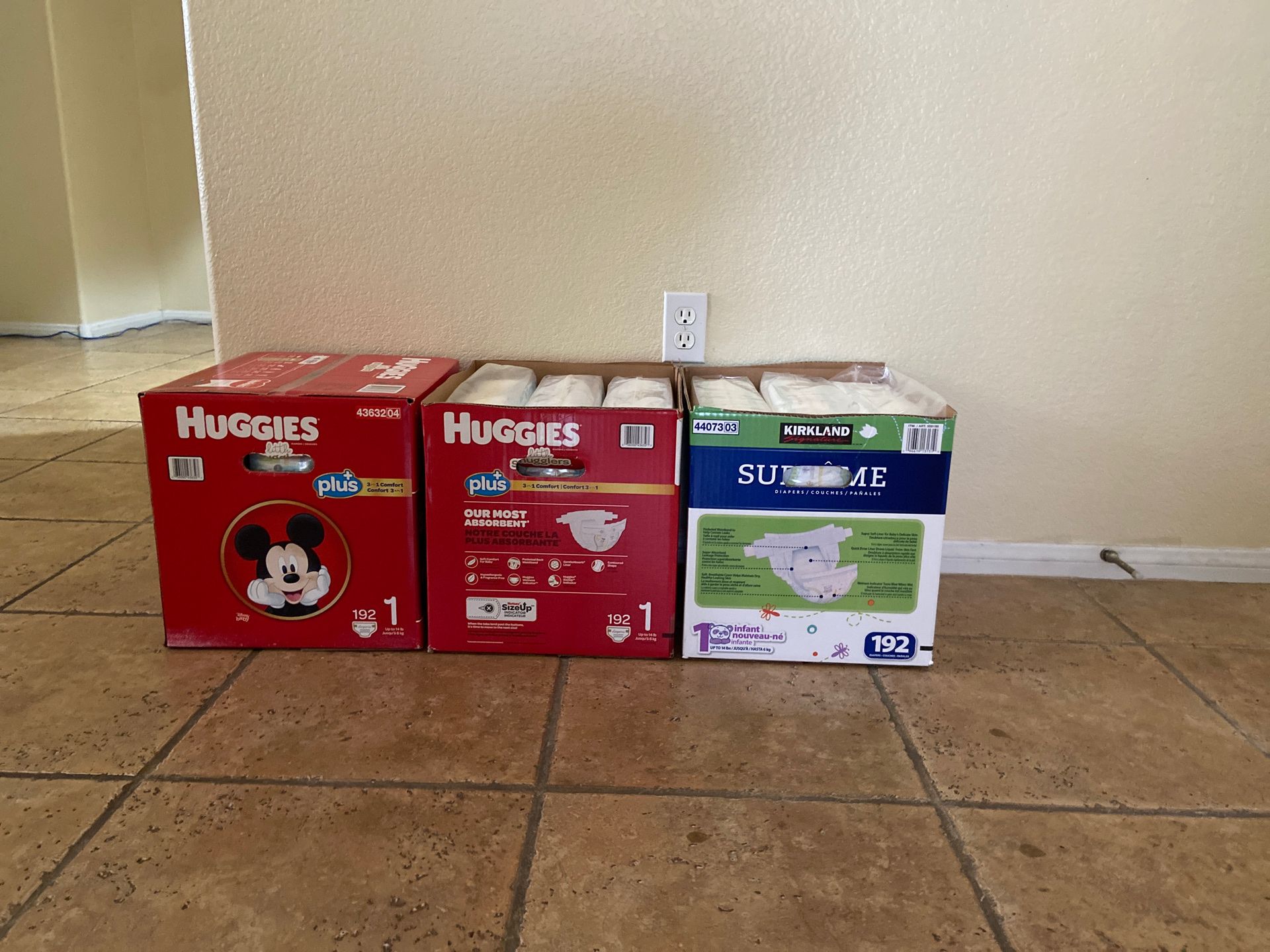 Huggies diapers new unused size 1