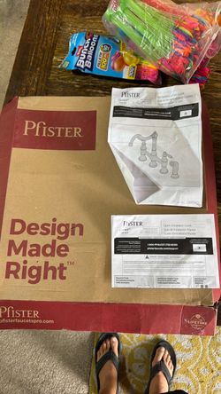 Pfister sink faucet brand new