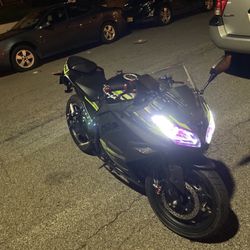 Kawasaki Ninja 2023 Electric Motorcycle
