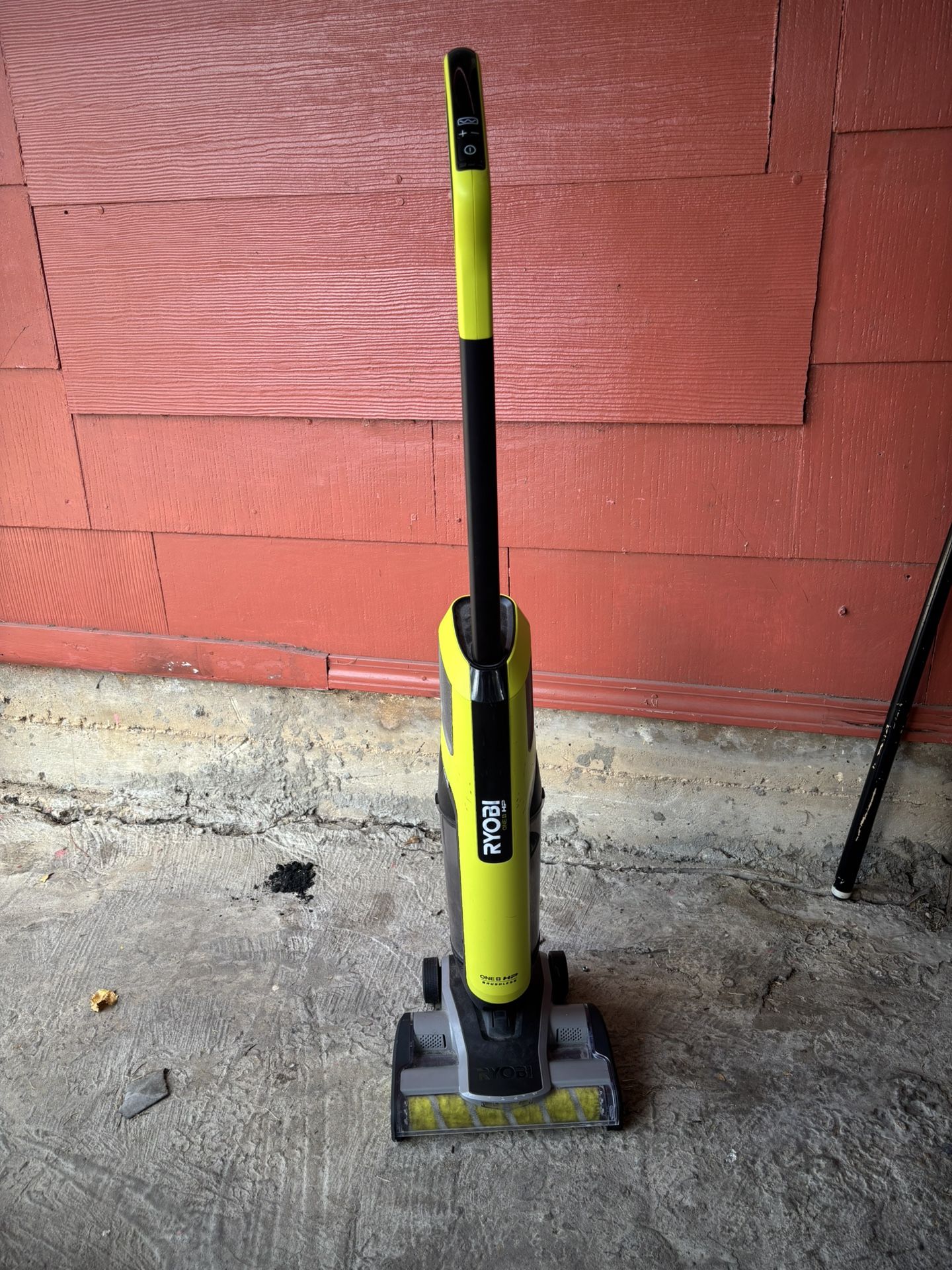 Ryobi Vacuum