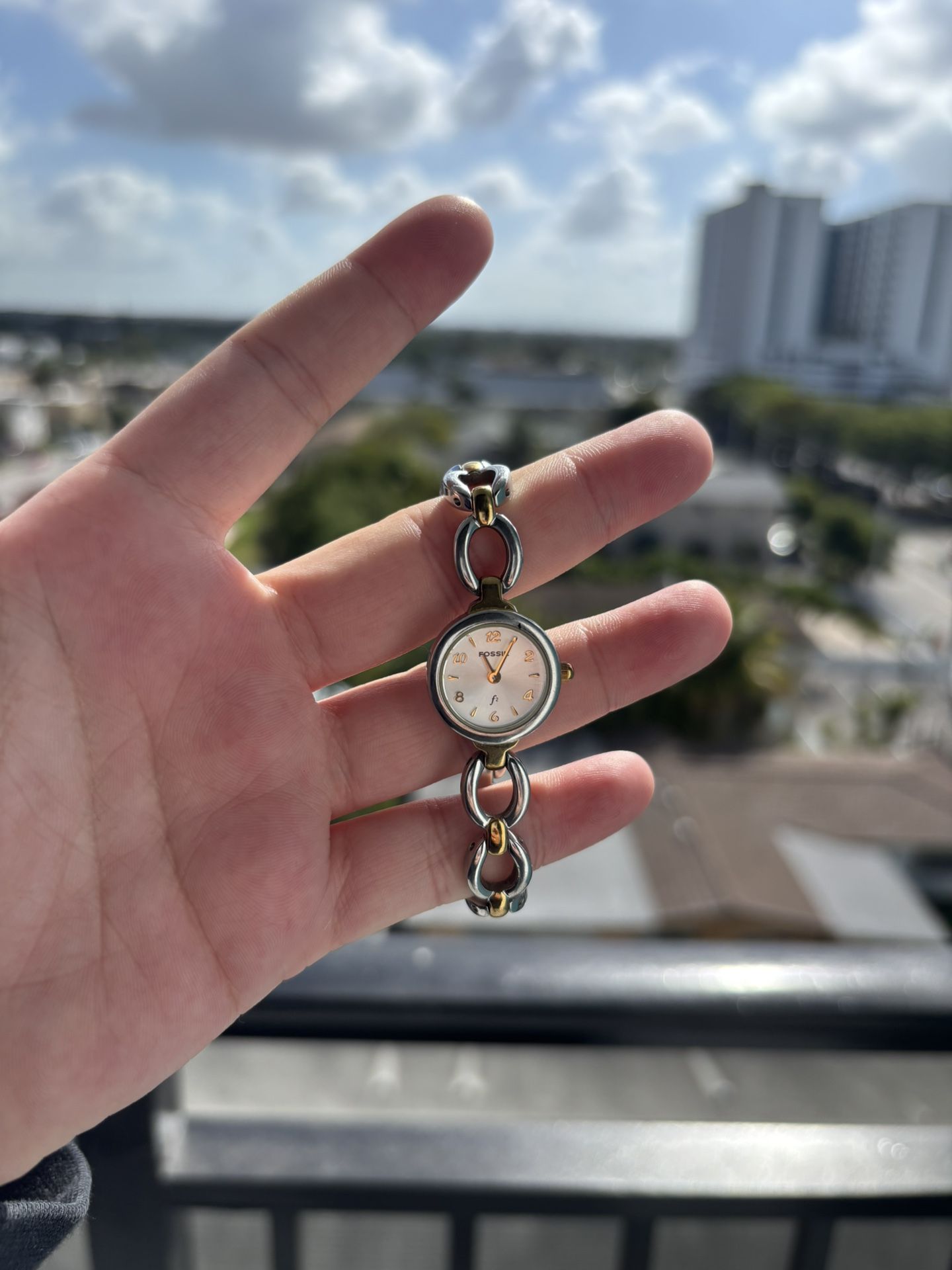 Fossil F2 Two-Toned Women's Watch for Sale in Pompano Beach, FL - OfferUp