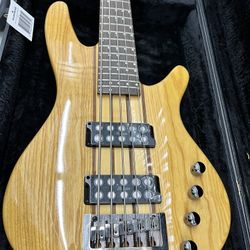 Ibanez SRX 705 - 5 Strings Bass
