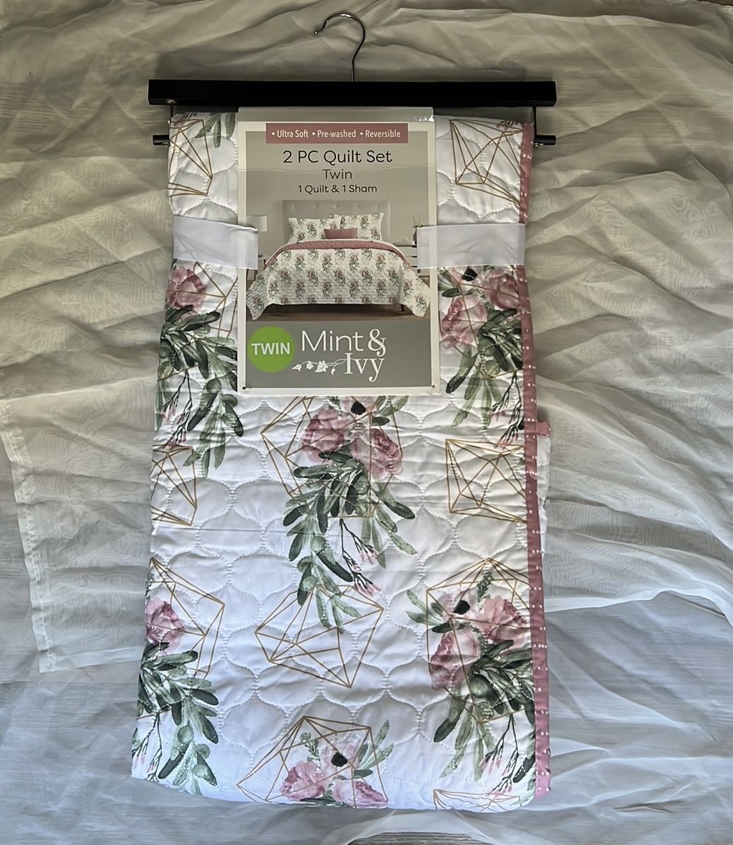 Pink Quilt Twin Bed