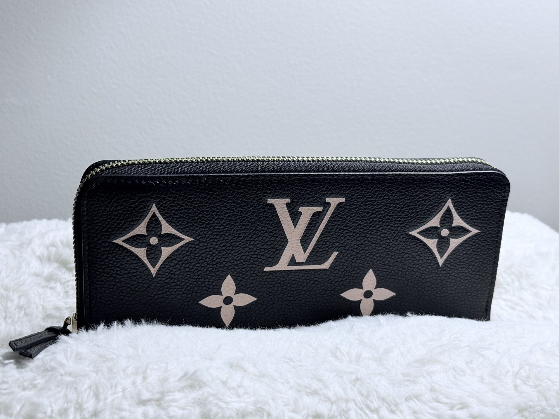 Louis Vuitton Clémence Wallet
