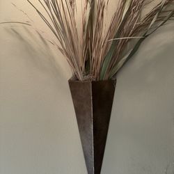 Wall Decoration - Dried Or Fake Plant Holder