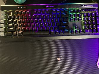 Corsair K95 Keyboard