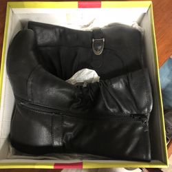 Black boots