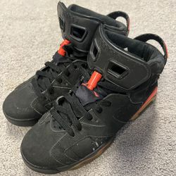 Nike Air Jordan 6 Infrared Size 6.5 Y