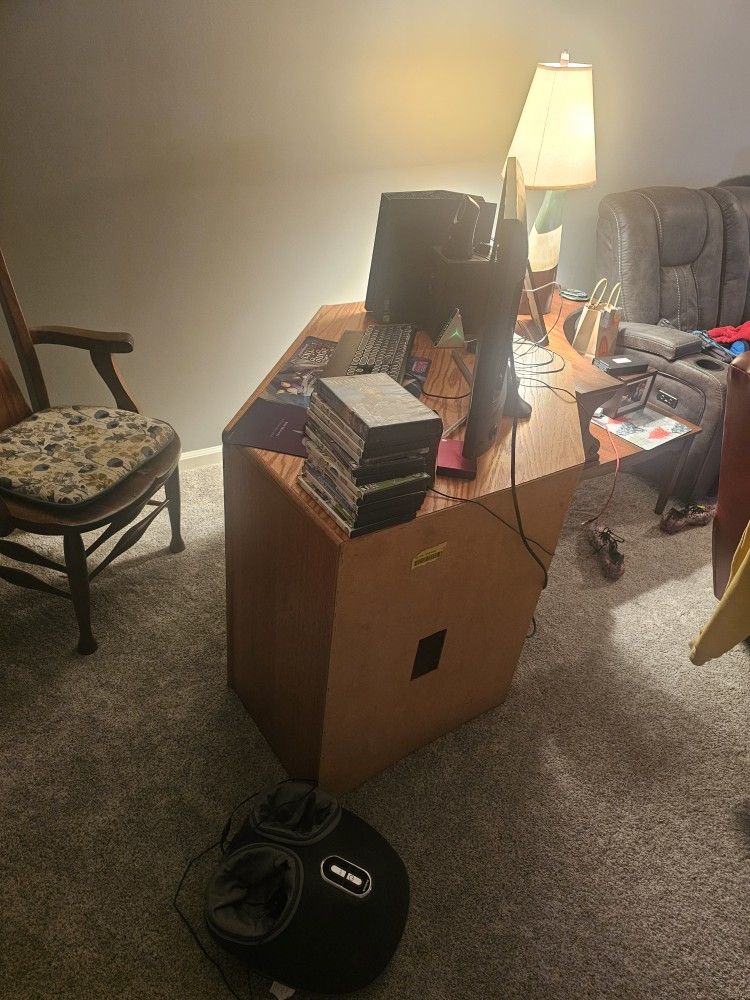 Corner Wood Computer Desk Needs Gone