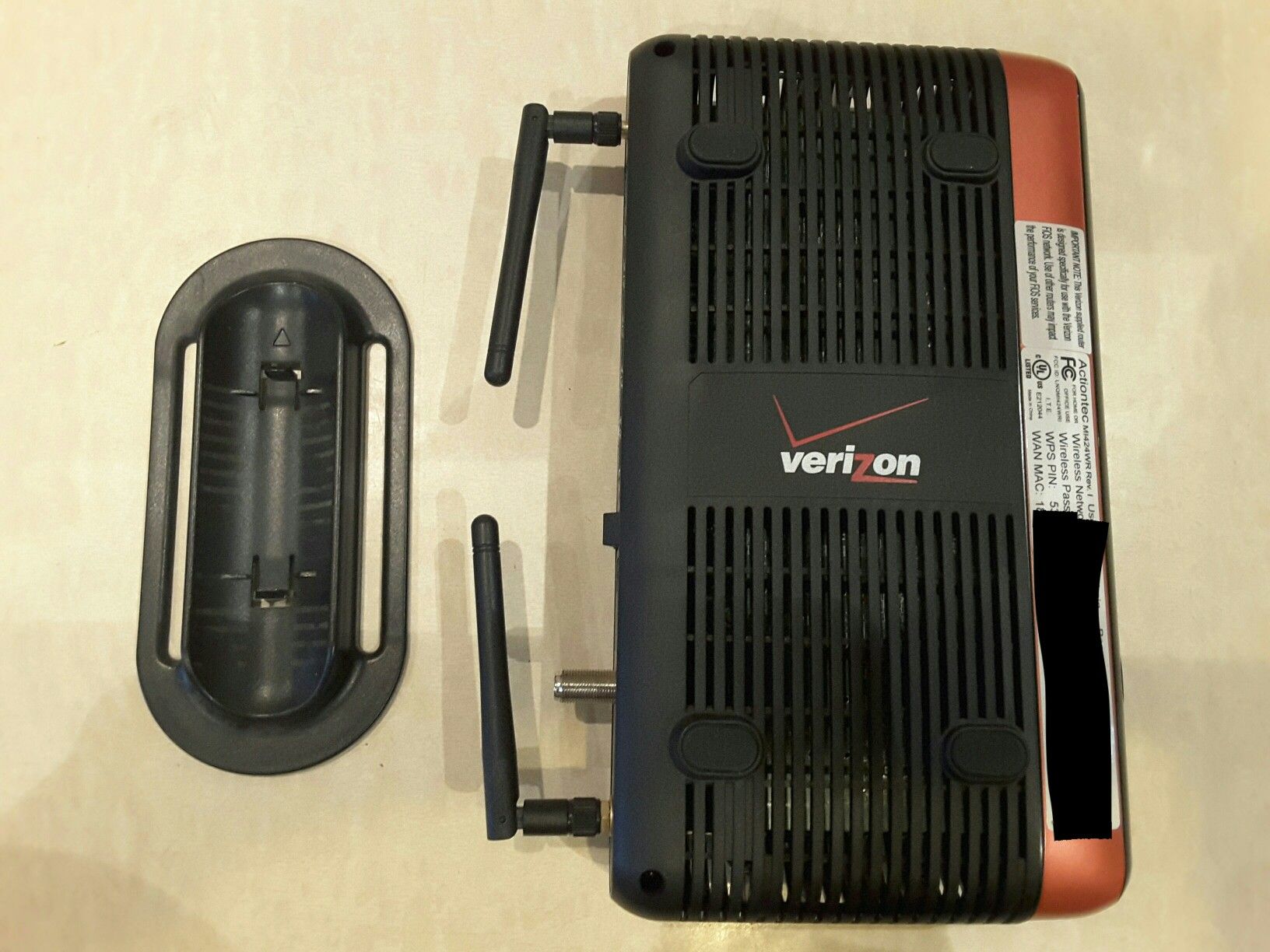 Verizon Fios Router (Actiontec MI424WR)