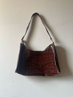 Free free shoulder purse