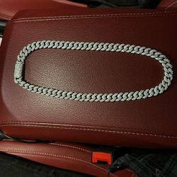 Mossanite Authentic Lifetime Warranty $950