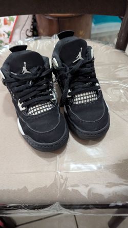 Jordan size 11 toddler