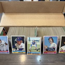 1976 Topps Baseball Nearly Complete Set (-16)  W/ Traded Set - See Pics