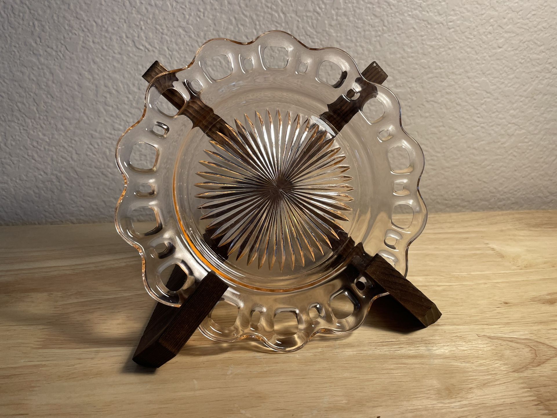 Vintage Anchor Hocking Pink Depression Glass Open Lace Edge Old Colony Plate