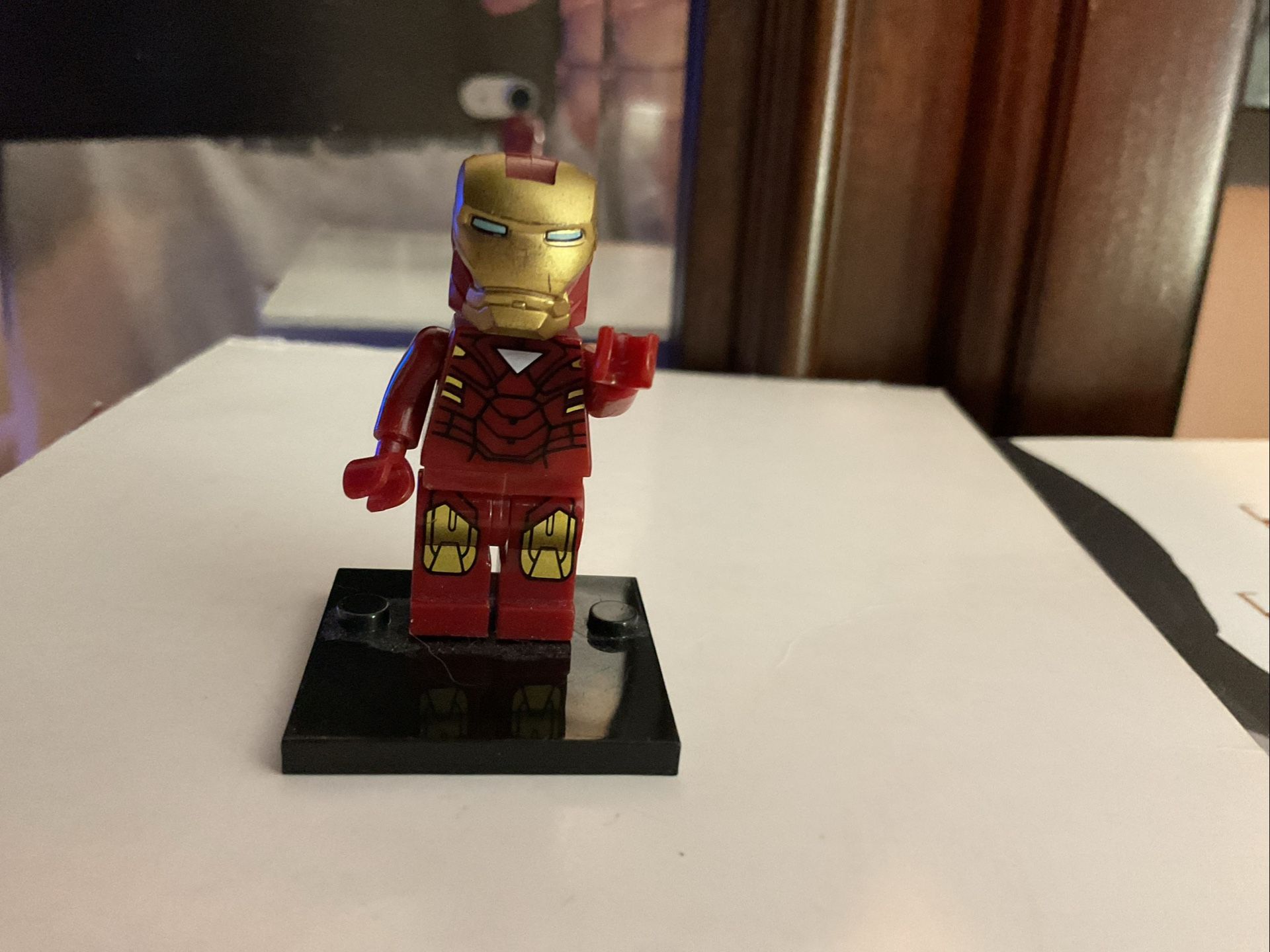 Like Mini Lego Superheroes Capt America,Spider-Man,Hulk,Thor, Wolverine,Superman, Iron Man,Calendar man