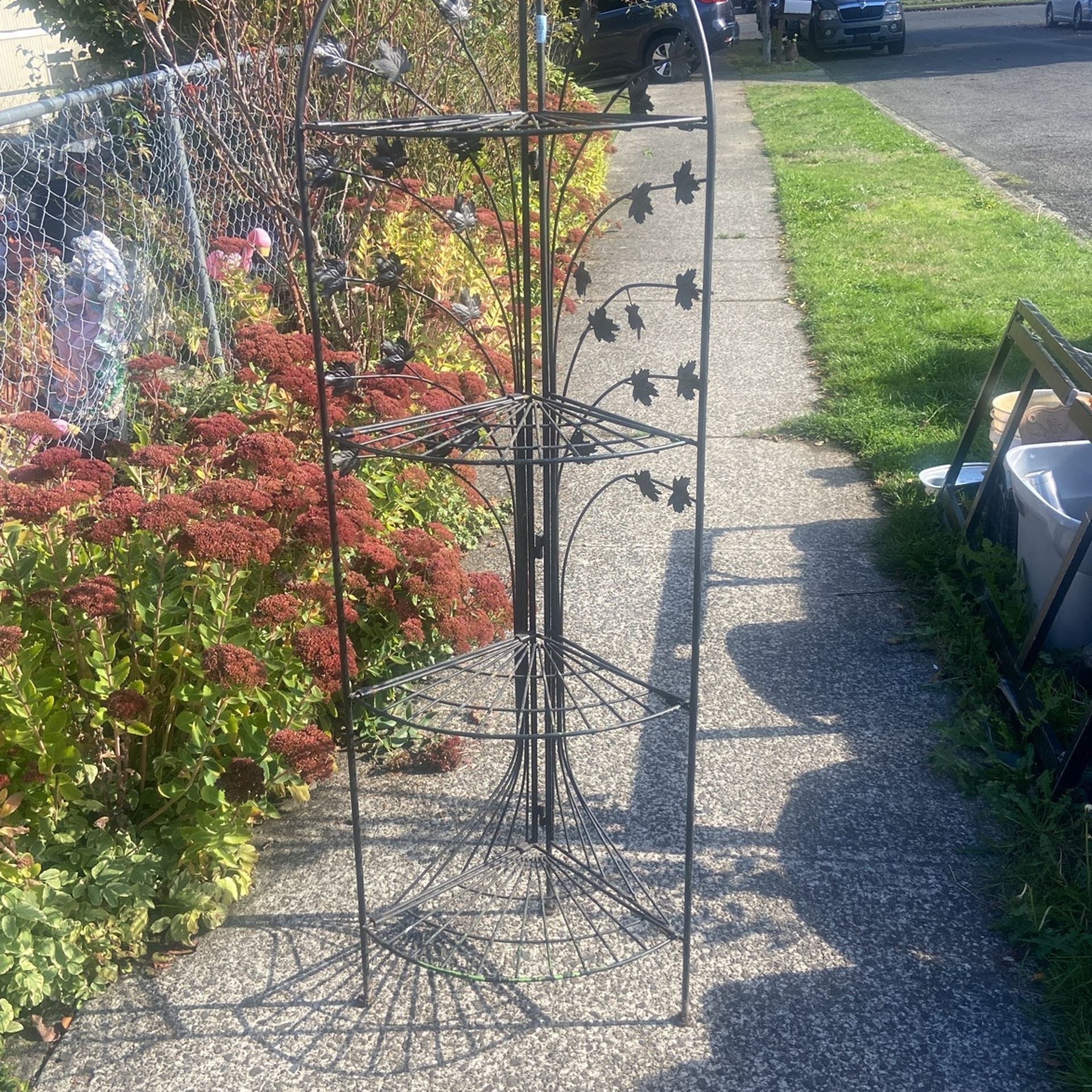 Corner Metal Storage Price 17. Pick Up. E Side. for Sale in