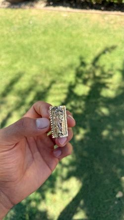 ‼️10K San Judas ring‼️