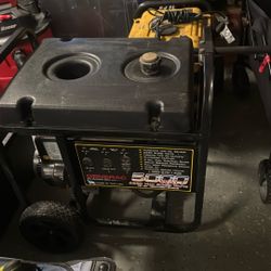 Generac 5000 W Generator